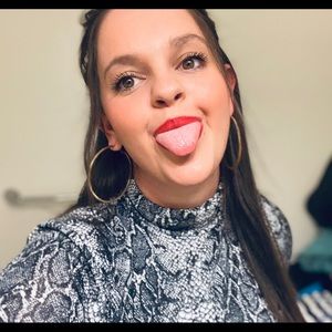 Meet your Posher, Kristi
